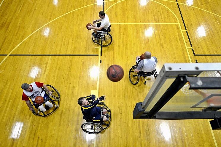 basketball and other team sports for wheelchair users and people with limited mobility